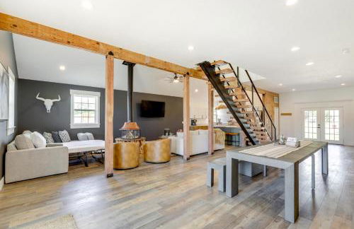 Orangeville Vacation Rental with On-Site Creek! - Foto 2