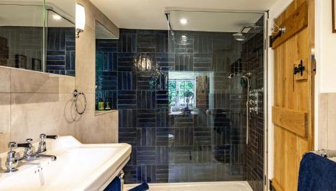 Cedar Cottage - Photo 5