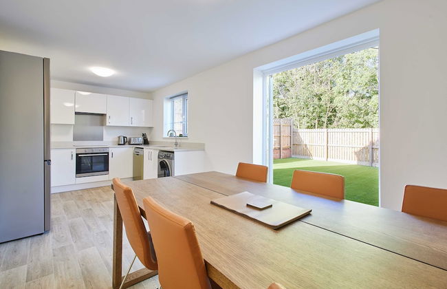 Host Stay Aronora Guest House - Photo 2