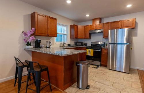 New 4 Apts-198-3 Bed Apt 1st Floor & 3 Bed Apt 2nd Floor - 1 Bed Studio Apt Ground Floor & 1 Bed Studio Apt Ground Floor near Penn Station EWR Newark NJ Airport Hospital Manhattan NYC - Foto 19