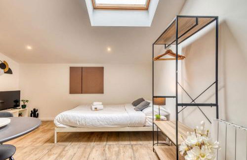 Le Factory - Studio contemporain - Proche métro B - Foto 14