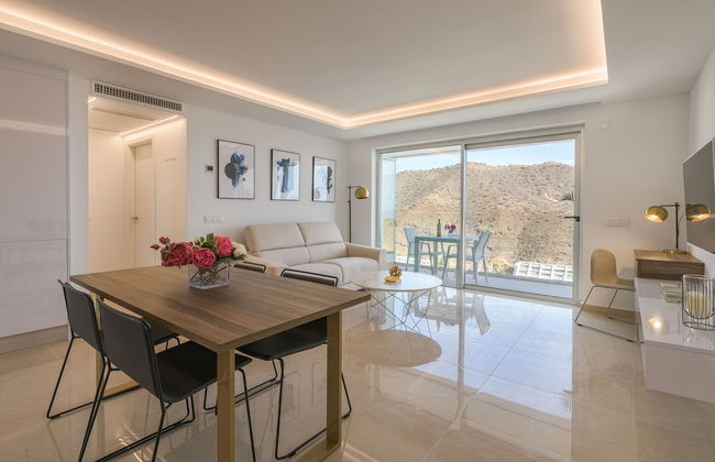 Grand Horizon Luxury Boutique Apartments - Photo 26