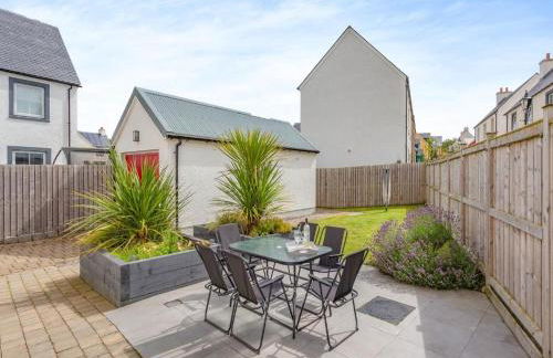 One The Loan - Photo 12