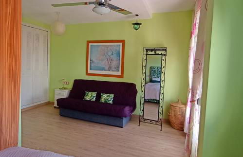 Bungalow con encanto, 100m2, a 800 m de la playa - Photo 6