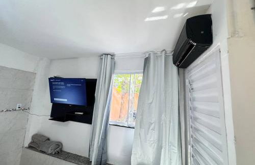 Ap próximo ao Arco com garagem e ar - Foto 5