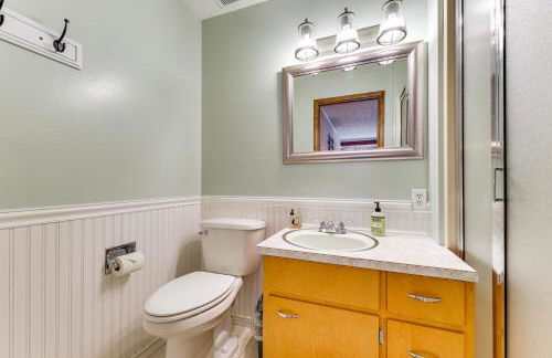 Beachfront Anderson Island Escape Rainier Views! - Foto 11