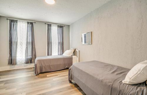 Less Than 1 Mi to EverBank Stadium Retreat with Yard! - Foto 17