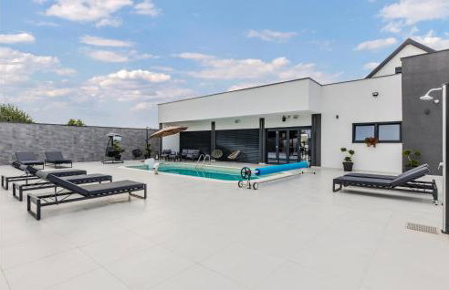 Awesome Home In Koritna With Sauna - Foto 12