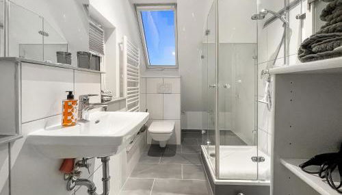 Gesamte Unterkunft - Büro - Küche - Netflix - Foto 3, towels, Shower, heating