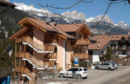 Casa Sandra Moena by Go new Location - Photo 22