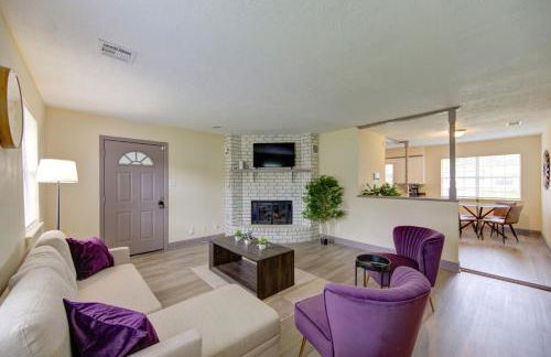 Indoor fireplace with patio and Pool Table - Foto 2