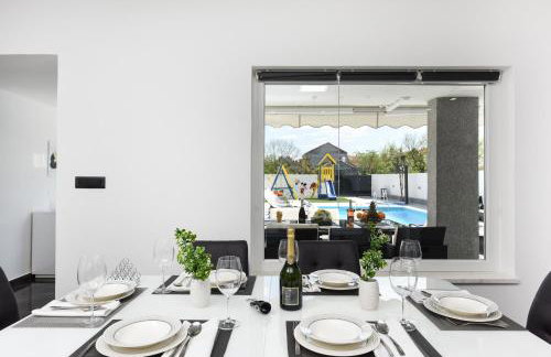 Villa Mare - with HEATED POOL - Foto 11