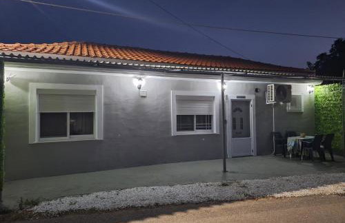 Eva's house - Photo 3