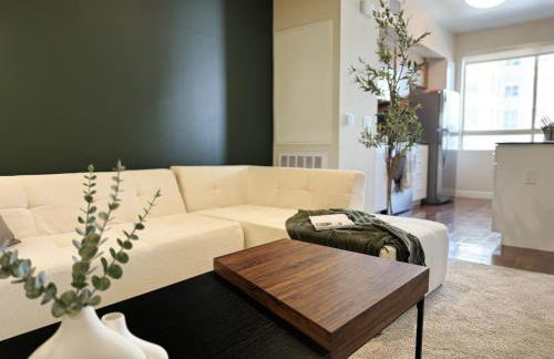 Stylish 1 Bedroom Apartment in LA with Free Parking - 10 Minutes away from Ceders Sinai - Foto 38