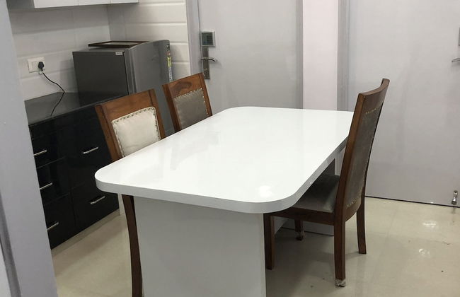 Atul's Europa Apartments - Foto 27