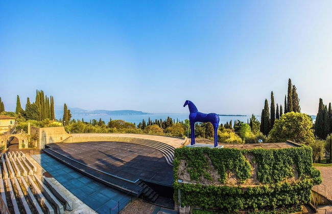 Franka House Terrace Private & Lake View - Photo 31