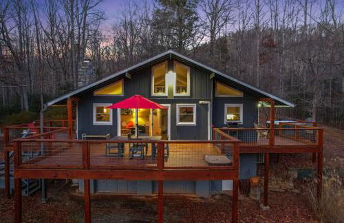 Happiness - Mountain Chalet, Hot Tub, Grill, and Trails! - Foto 1
