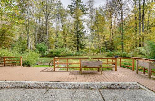 Secluded Family Getaway with On-Site Creek in Hawley - Foto 35