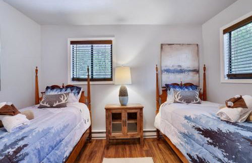 Emerald Escape Lake, Theater, Game Room & More! - Foto 26