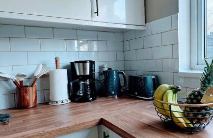 Modern 3 Bed House with Parking for Families and Contractors - Foto 23