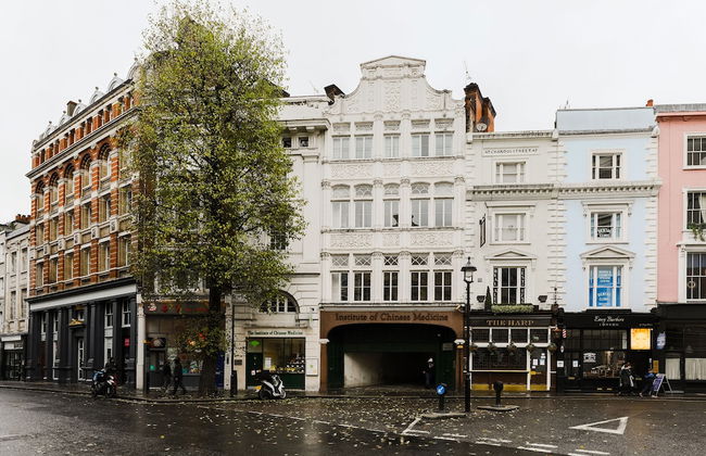 Trafalgar Square by Excel Apartments - Photo 31