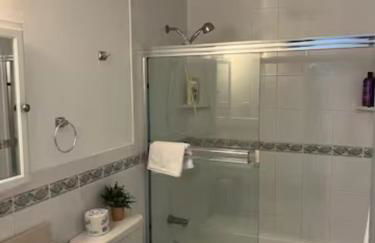 Affordable Private Rooms with Shared Bath Kitchen near SFO (SA) - Foto 20