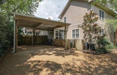 Modern Home next to Vanderbilt Campus with Parking, Screened Porch & Workspace, Walk to Hillsboro Village, Fido & Pancake Pantry, Minutes to Music Row, 12 South & Broadway, Perfect for Families, Friends & University Visits - Foto 11