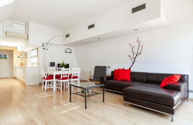 Centric Apartment Barna - Photo 13