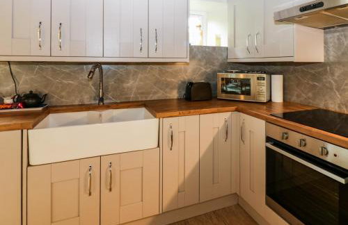 2 Holme Pool - Photo 13