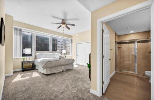 LAKE VIEWS | Paid Parking | Downtown | Gym - Foto 18