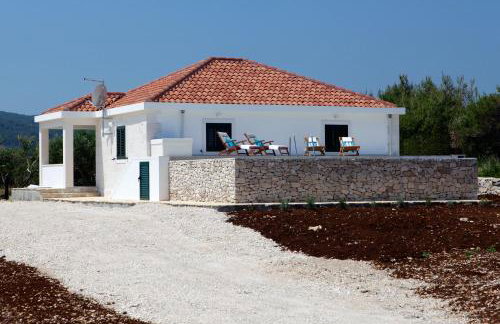 Robinzon Villa Zavala - Photo 47