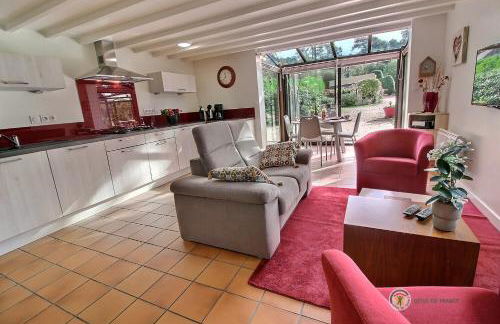 at the gite du bois damore in a quiet area 2,5km from the city - from the sea - Foto 4