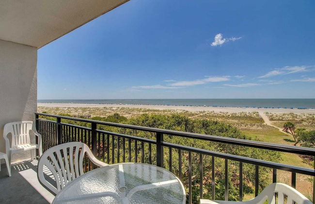407 A Shipwatch by Avantstay Beach Front Condo w/ Ocean Views - Foto 36