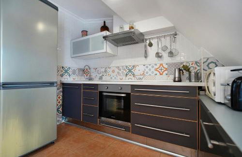 GALIHOST - Precioso ático en pleno centro de O Grove - Photo 30