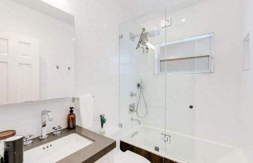 Garden Grove- Miami Home with Private Pool - Foto 30