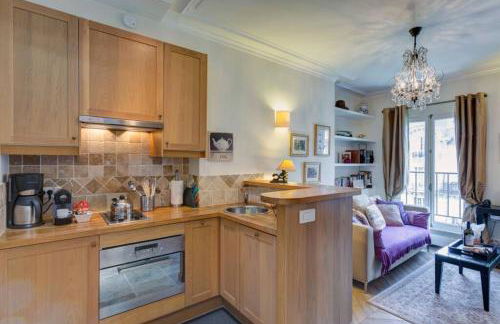 CHABLIS 27 avenue de la Bourdonnais 75007 - Foto 19