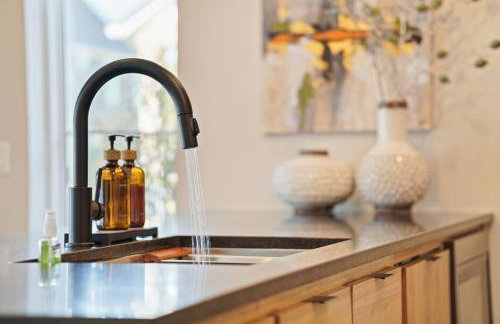 ONYX The Lark Stylish & Serene Edmond Oasis - Foto 47