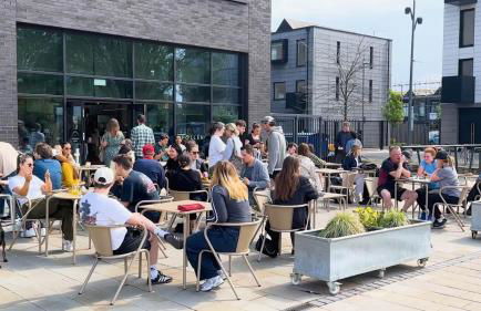 City SuperHost - Beautiful Canal Facing Apartment - Foto 27