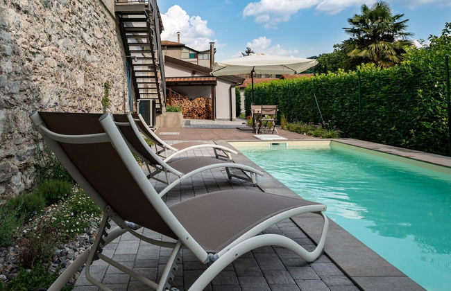 Luxury 1 in Como With 2 Bedrooms and 2 Bathrooms - Photo 41