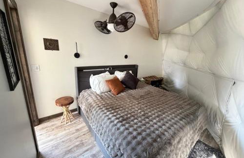 The Domestead- A private, off-grid glamping experience - Foto 23