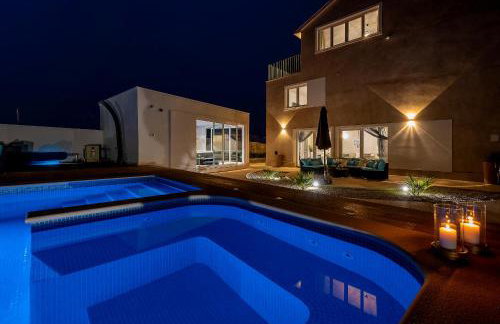 Luxury Villa David with swimming pool, sauna and jacuzzi - Foto 41