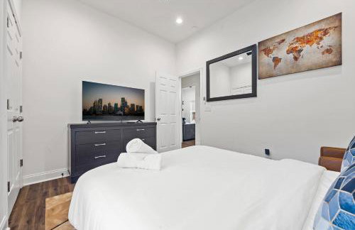 Charming Escape with Hot Tub & Fire Pit Winter Haven! - Foto 13