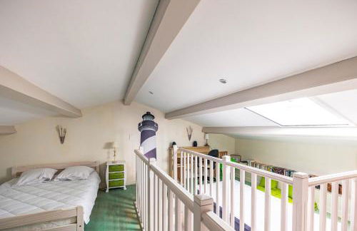 Maison Agréable avec Jardinet - Foto 14