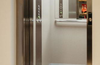 Emily Suites - Photo 9