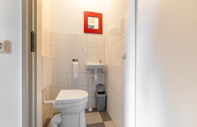 Free Holiday Home With big Garden - Photo 22