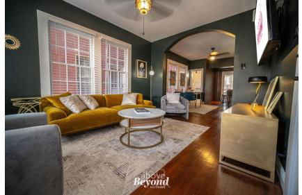 The Royal Treatment - Photo 6