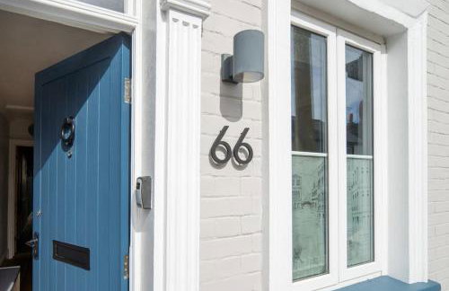 Captain's Cottage - 1BR, Garden, 2-Min Walk to High St - Foto 2