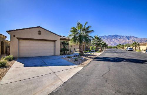 Modern Desert Princess CC Villa with Pristine Yard! - Foto 29