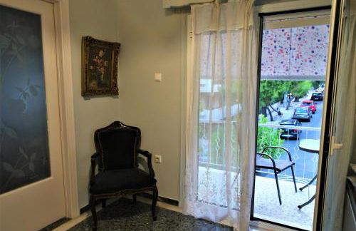 Zefyros Super Cool Apartments next to Alimos Riviera - Foto 49