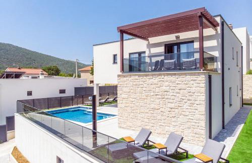 Villa Nina - heated pool - near Omiš - Foto 15